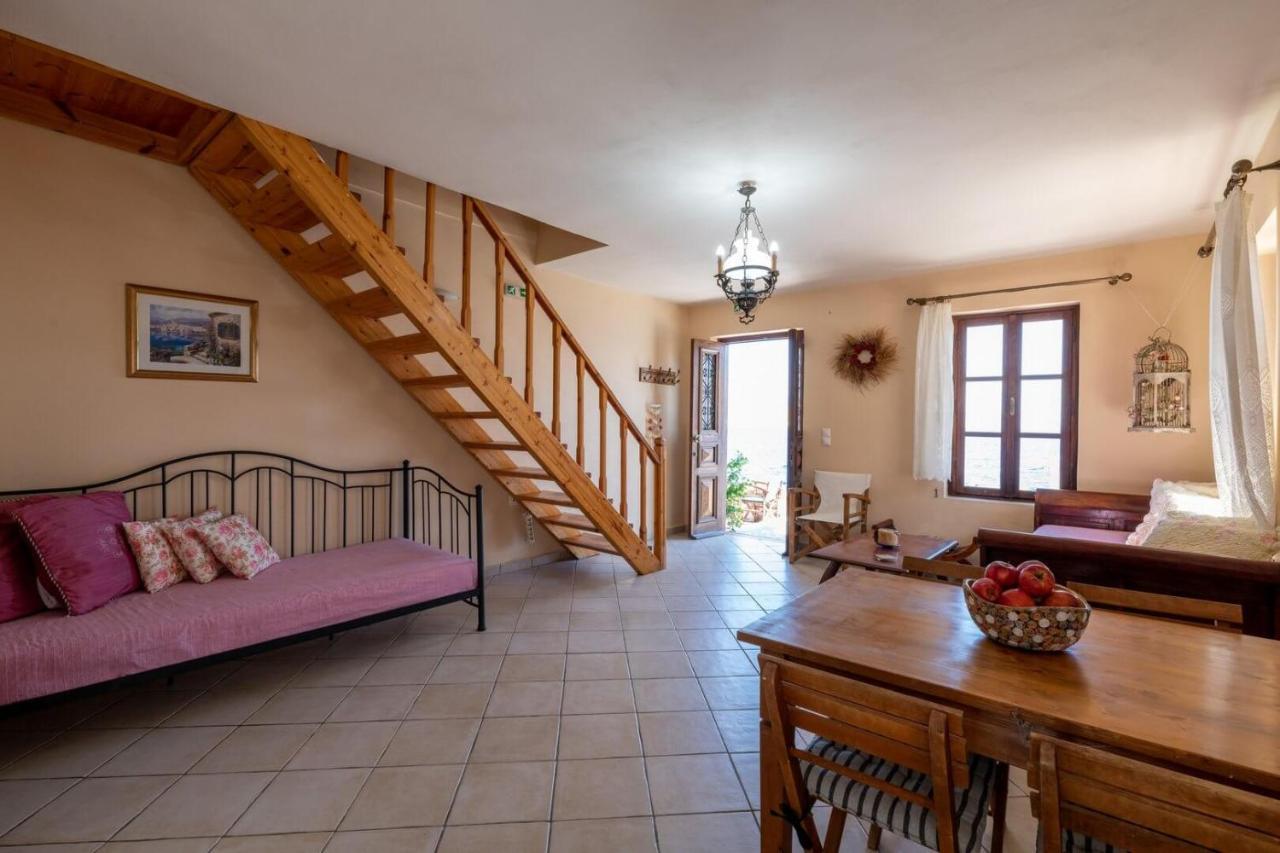 Villa Leleka Chalki Town Eksteriør bilde