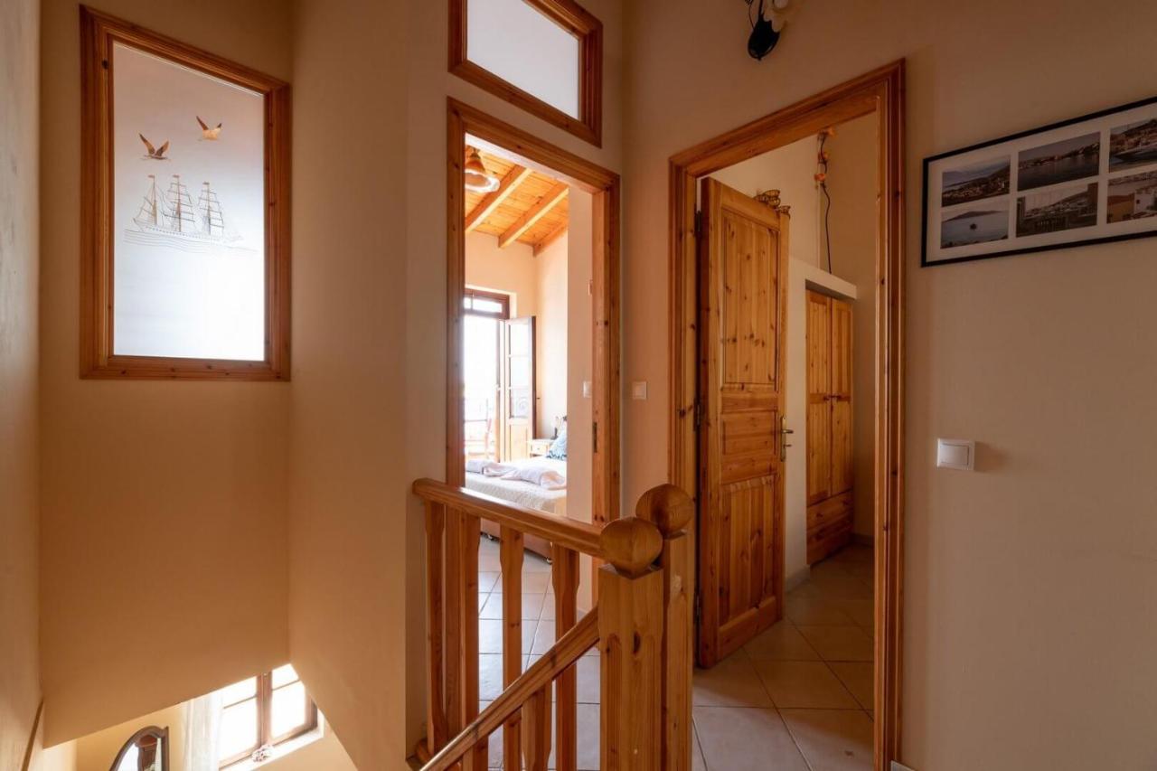 Villa Leleka Chalki Town Eksteriør bilde